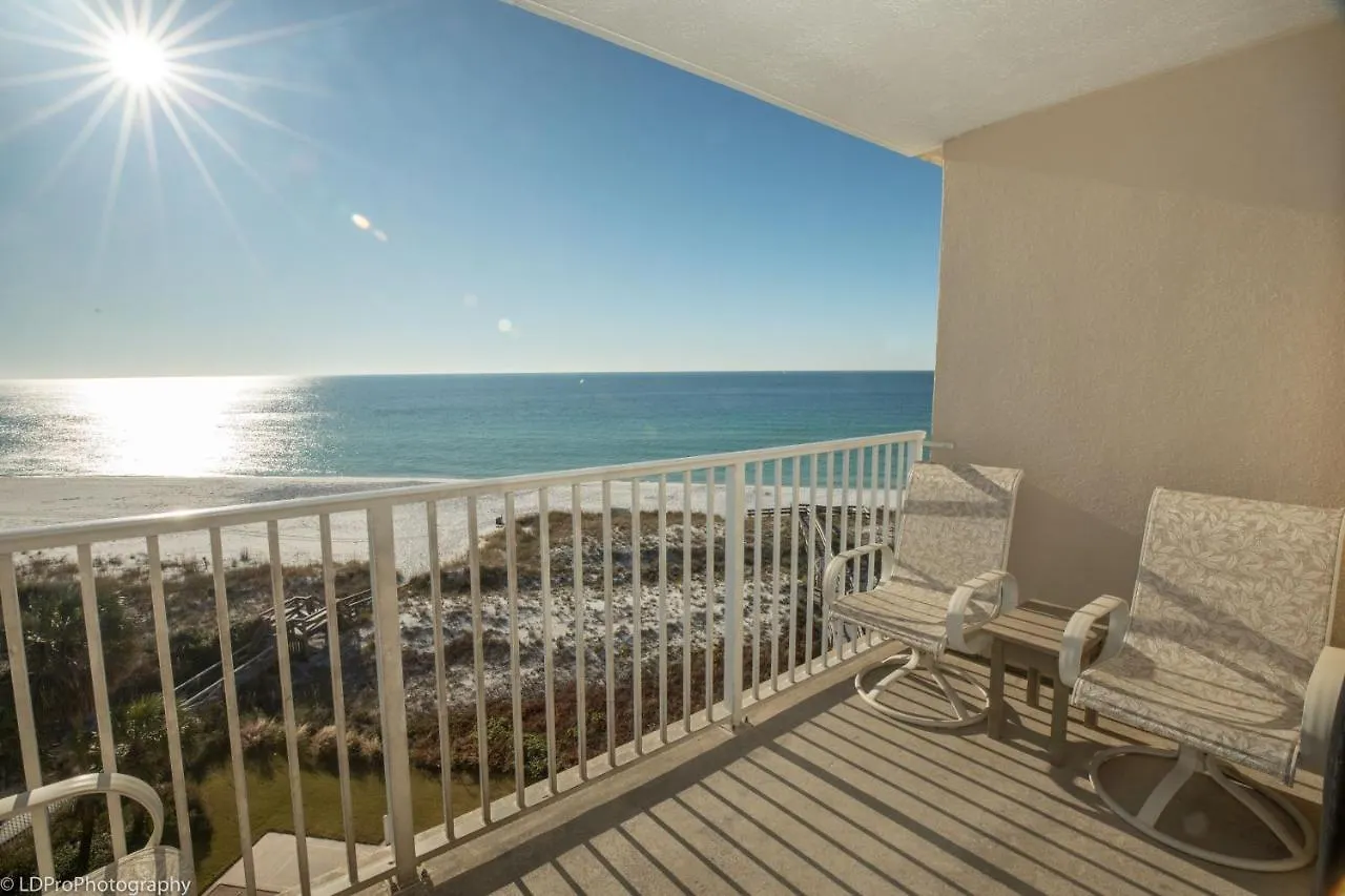 Holiday home Updated Sixth Floor Gulf Front Property With Washer And Dryer Destin United States
