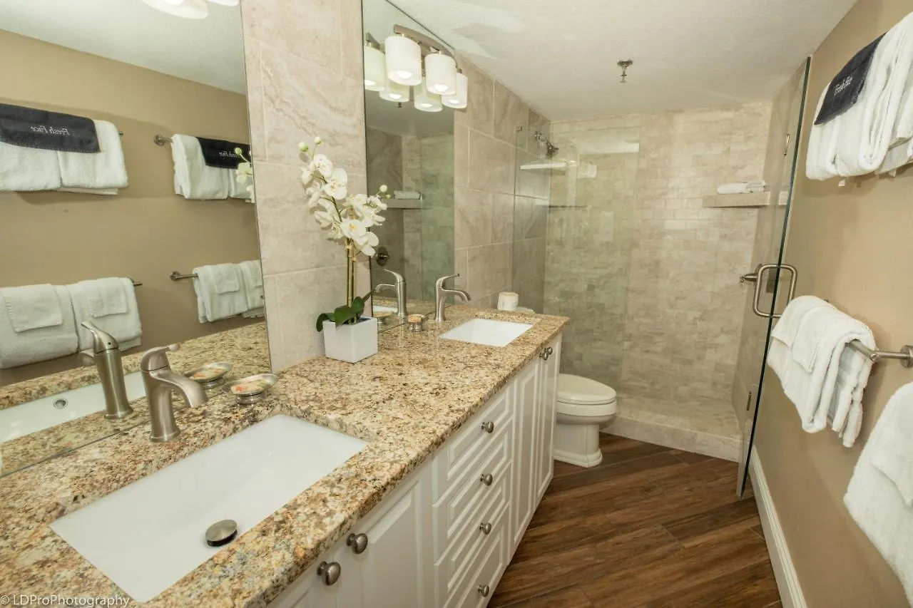 Updated Sixth Floor Gulf Front Property With Washer And Dryer Destin